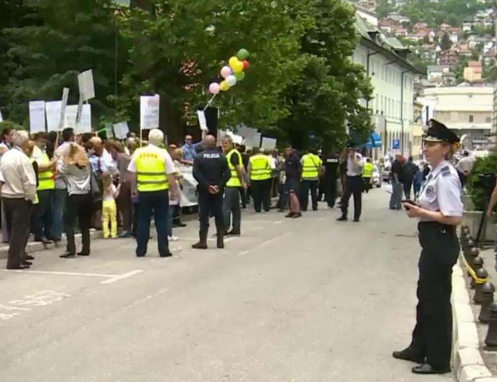 sarajevo%20protest%20radnika983%20jutjub